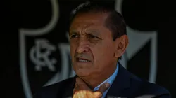 Vasco vai precisar resolver essa pendência com Ramón Díaz.