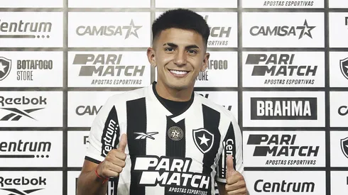 Almada é apresentado no Botafogo. Foto: Vítor Silva/Botafogo