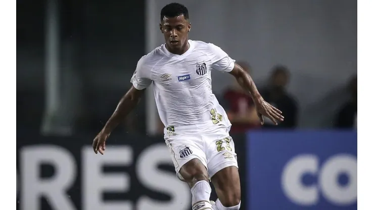 Arthur Gomes destaca o Paulistão como preparação para a temporada