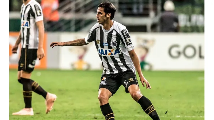 Bryan Ruiz indica saída do Santos