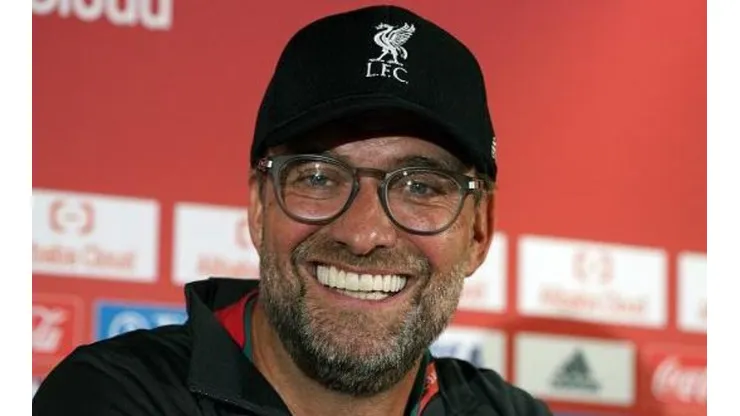 Ídolo, Klopp surpreende fãs do Liverpool também fora de campo