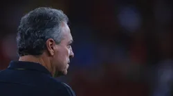 Abel busca soluções e zagueiro do Palmeiras pode reforçar Vasco