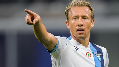 Lucas Leiva fala sobre eventual volta ao Grêmio e agita a web