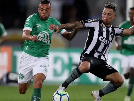 De saída do Botafogo, Leo Valencia define destino e anuncia clube que irá defender em 2020