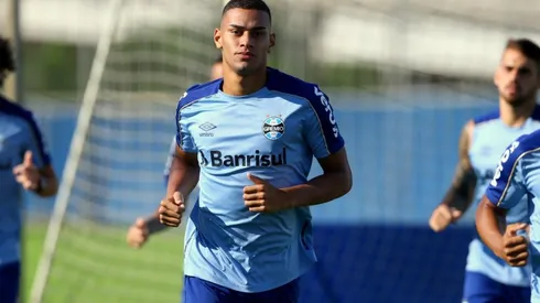 Romildo Bolzan define futuro de Thonny Anderson em 2020