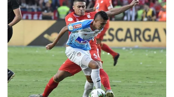 Junior rejeita primeira oferta e Corinthians define nova proposta por Cantillo