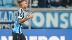 Gremio v Defensor - Copa CONMEBOL Libertadores 2018