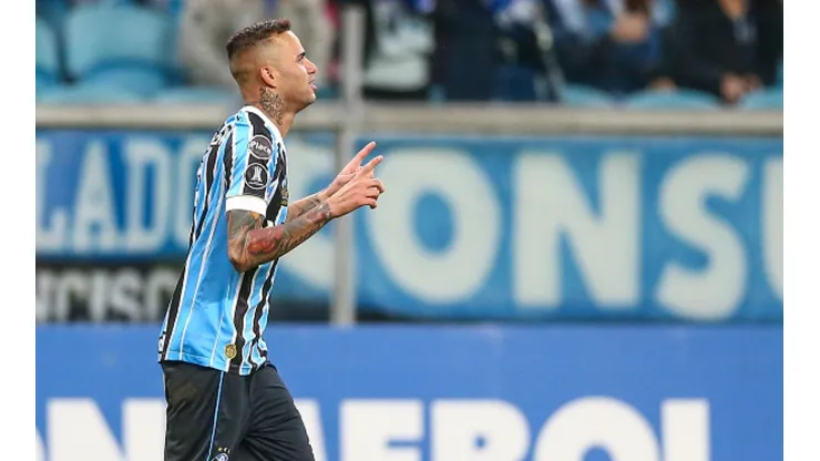 Gremio v Defensor - Copa CONMEBOL Libertadores 2018