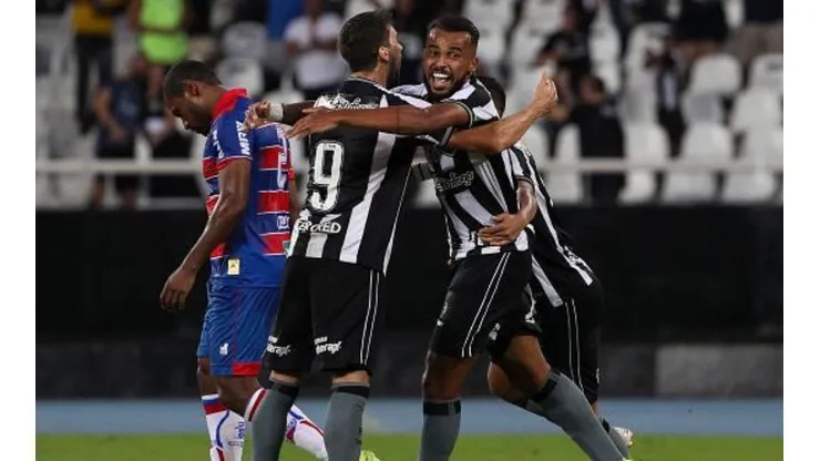 Empresário de Alex Santana fala de interesse do Bahia para 2020