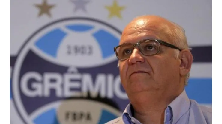 Grêmio define alvos após saída de Luan