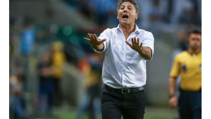 Santos sonha com Renato Portaluppi e tem até cinco estrangeiros no radar