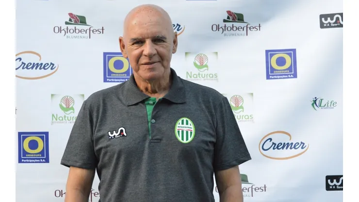 Valdir Espinosa é o novo diretor-executivo do Botafogo