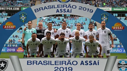 Botafogo quer rescindir com meia e Montenegro admite: