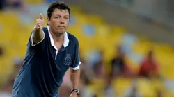 Adilson Batista fica na corda bamba e Cruzeiro define possível substituto para 2020