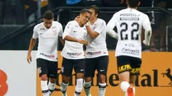 Coelho faz alerta sobre jovem revelação do Corinthians: "Tem que ser tratado como os outros"