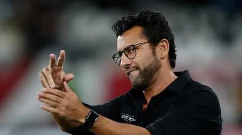 Botafogo encaminha renovação com medalhão; Alberto Valentim fica para 2020