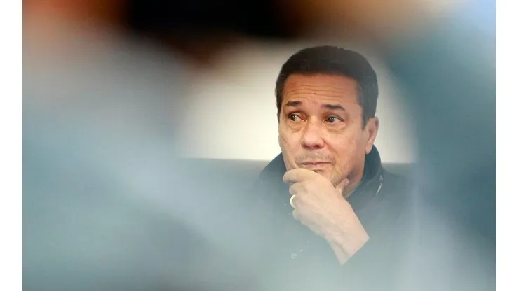 Luxemburgo detecta carências e define posições em que o Vasco buscará reforços para 2020
