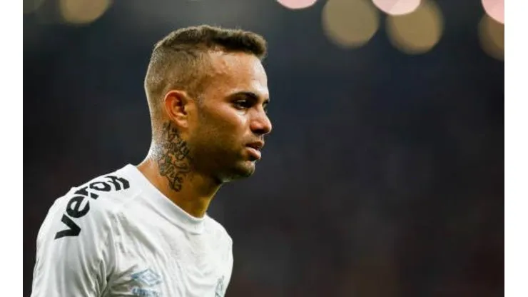 Luan agradece carinho da Fiel, mas enfatiza: "Ainda sou do Grêmio"