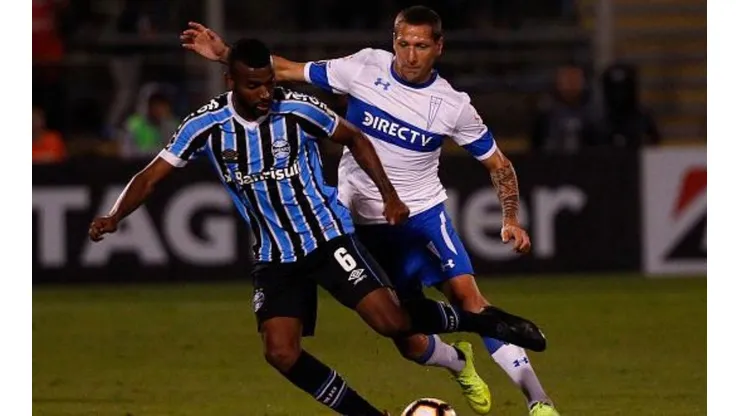 Leonardo Gomes fala sobre sua lesão e dá prazo definitivo para voltar aos gramados pelo Grêmio