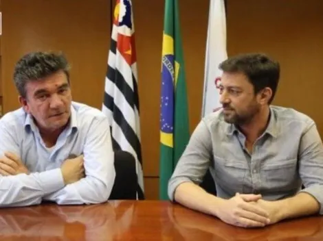 Duílio Monteiro informa que o Corinthians irá renovar com zagueiro e volante