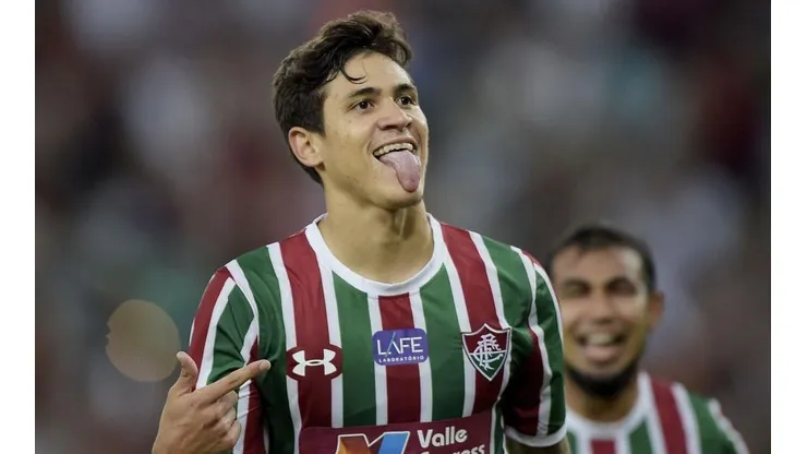 Presidente do Grêmio fala sobre contratar atacante Pedro