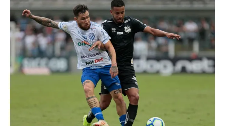 Sampaoli tem dúvidas e medalhão pode reaparecer no Santos após 6 meses; Jorge retorna ao time