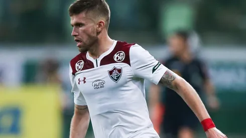 Caio Henrique abre o jogo sobre seu futuro e possível permanência no Fluminense