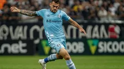 Grêmio estuda valores e bate o martelo sobre futuro de Felipe Vizeu
