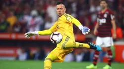 Diego Alves é eleito melhor goleiro do BR-19