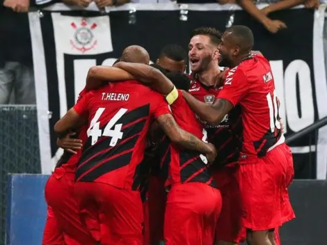 Meio-campista fecha o ano em alta no Athletico-PR e quer renovar seu contrato