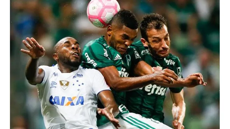 Palmeiras deve ter Dracena, mudança de esquema e série de novidades contra o Goiás