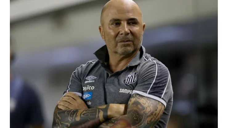 Palmeiras sonda ídolo para substituir Mattos; Sampaoli pede salário alto