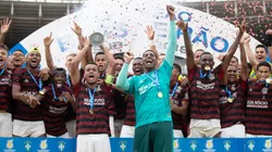 Flamengo bate o Palmeiras levantando mais taça