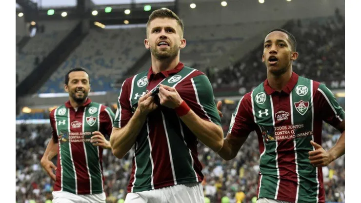 Recordista de jogos pode permanecer no Fluminense