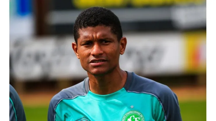 Márcio Araújo não deve ficar na Chape por conta de salário alto
