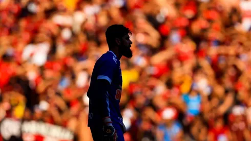 Fernando Miguel afirma viver o melhor momento de sua carreira e comemora retomada do Vasco