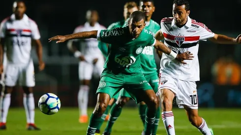 Chapecoense segue com problemas na defesa e suspensão de Amaral agrava situação