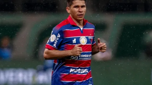 Mesmo distante do Z-4, Osvaldo prega cautela ao Fortaleza em luta contra o rebaixamento