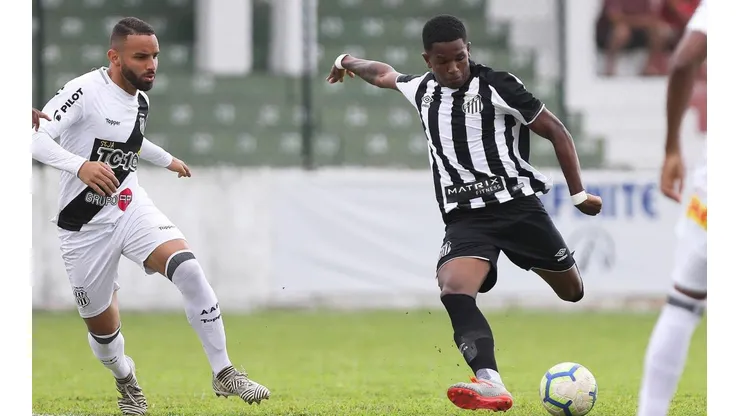 Sem chegar em acordo com o Santos, joia da base vai à Portugal para analisar proposta do Porto