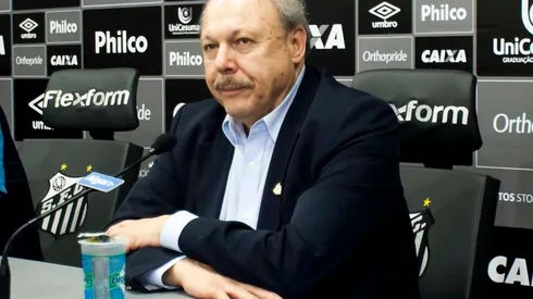 José Carlos Peres 'cutuca' Sampaoli para escalar jogador badalado no Santos