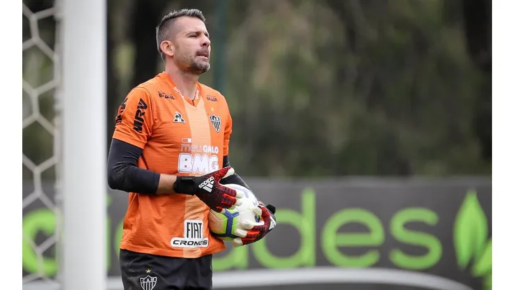Vagner Mancini traça planejamento para Victor no Atlético-MG após lesão