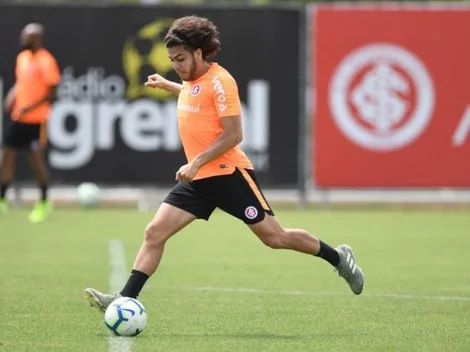 Zé Ricardo exalta Nonato, mas esconde o jogo sobre escalação do Inter contra o Fortaleza