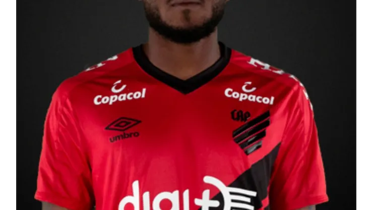 Cirino está de malas prontas, mas não para São Paulo