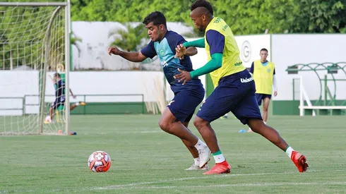 Ney Franco teve uma semana inteira de treinamentos para acertar a defesa