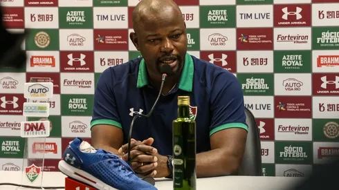 Marcão enaltece postura aguerrida do elenco durante coletiva pós-jogo