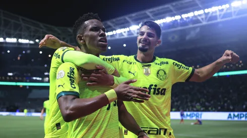 Estêvão e Flaco comemorando gol no Allianz. Foto: Ettore Chiereguini/AGIF