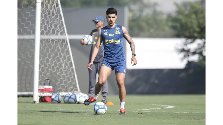 Foto: Reinaldo Campos/AGIF - Basso está sem espaço no Santos