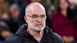 Marcelo Bielsa em partida do Uruguai (Foto: Juan Manuel Serrano Arce/Getty Images)