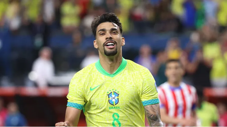 Lucas Paquetá em duelo entre Brasil x Paraguai (Foto: Ian Maule/Getty Images)
