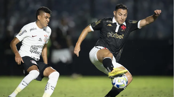 Vasco x Corinthians pelo Brasileirão (Foto: Jorge Rodrigues/AGIF)